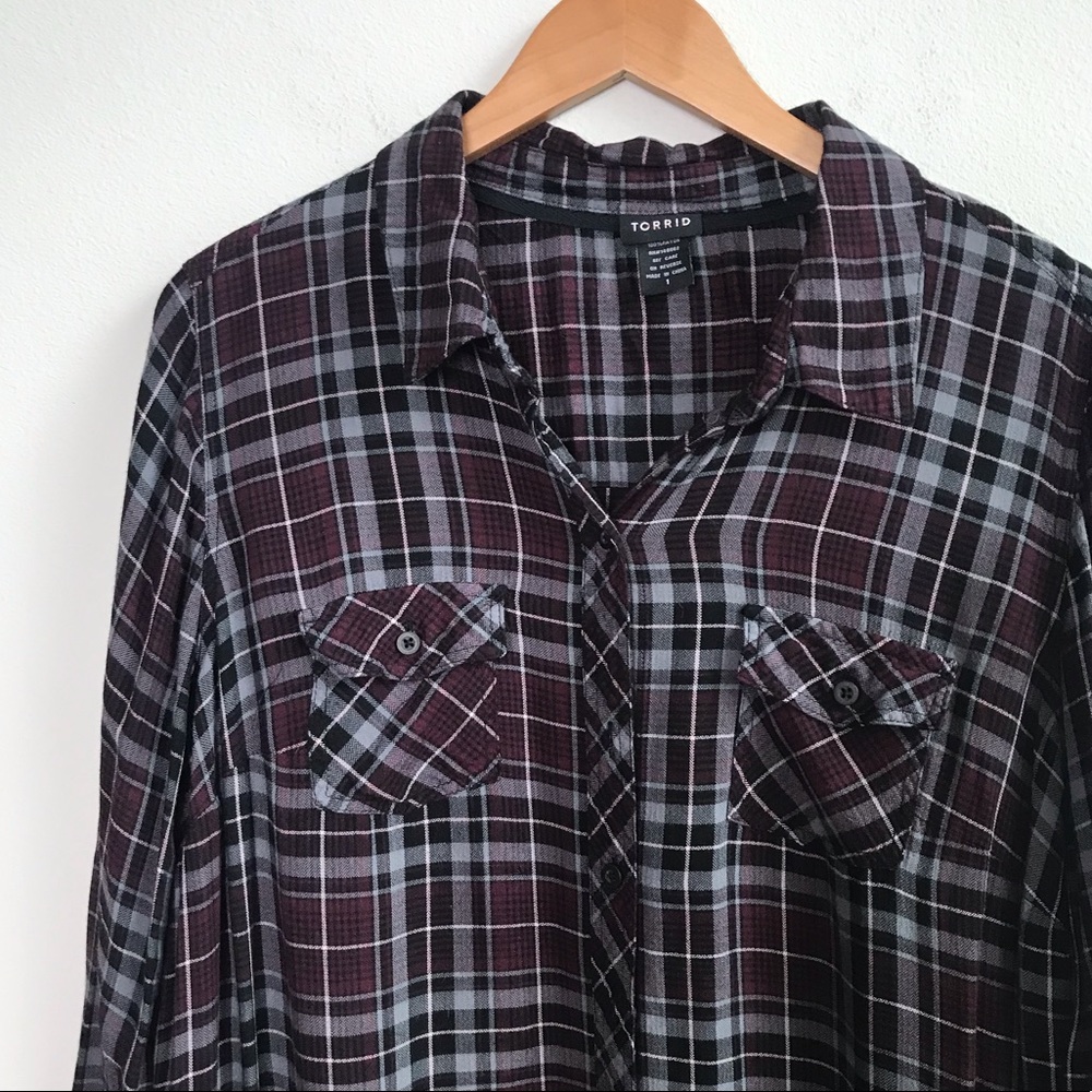 Torrid : Plaid Lace Camp Shirt Long-sleeve - Picture 6 of 6